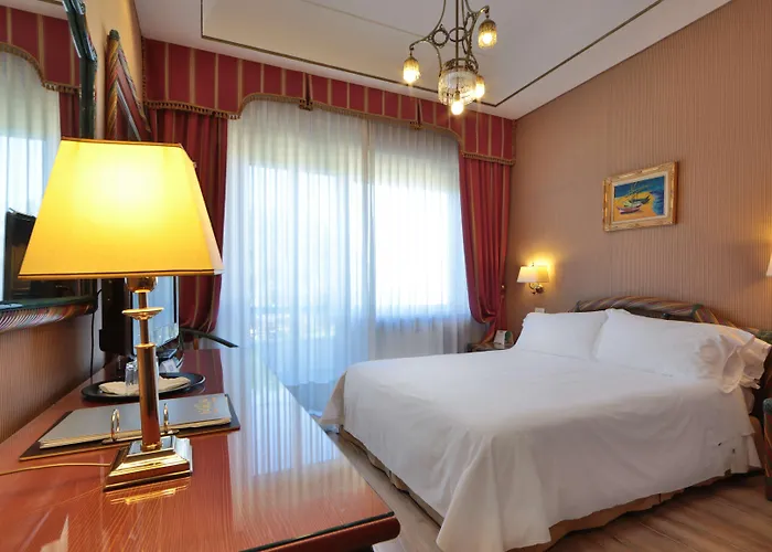 Western Rivoli 4* Roma