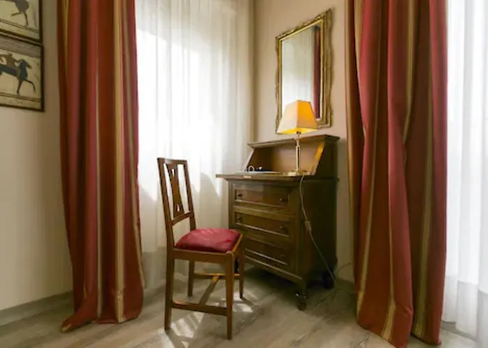 Western Rivoli 4* Roma