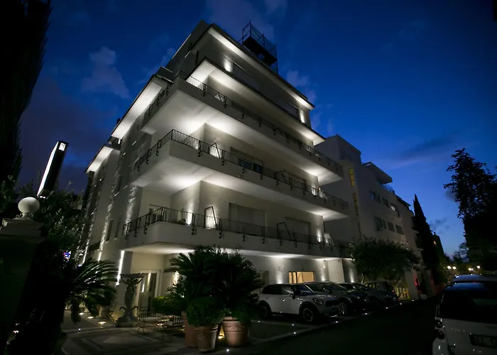 Otel Western Rivoli 4*