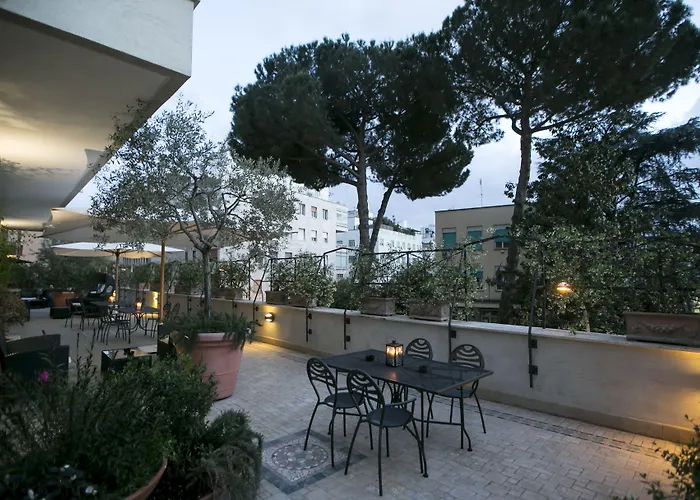 Western Rivoli 4* Roma