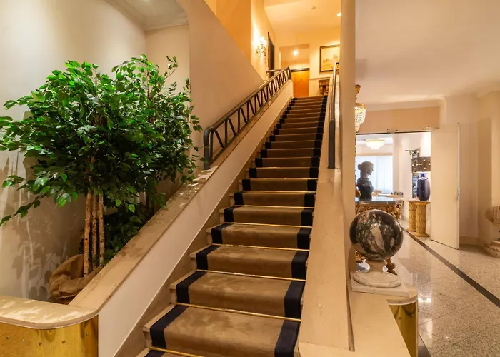 Western Rivoli 4* Rome