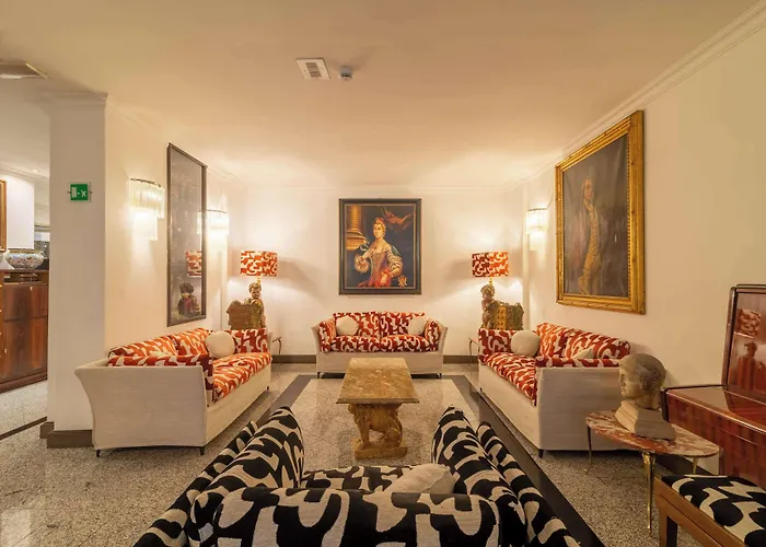 Western Rivoli Hotel 4*